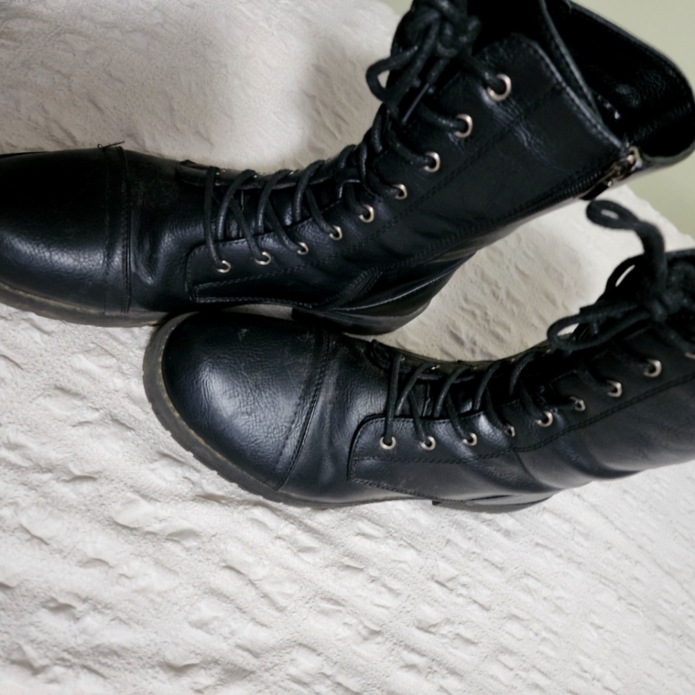 Women's Sweaty Dirty Combat Boots